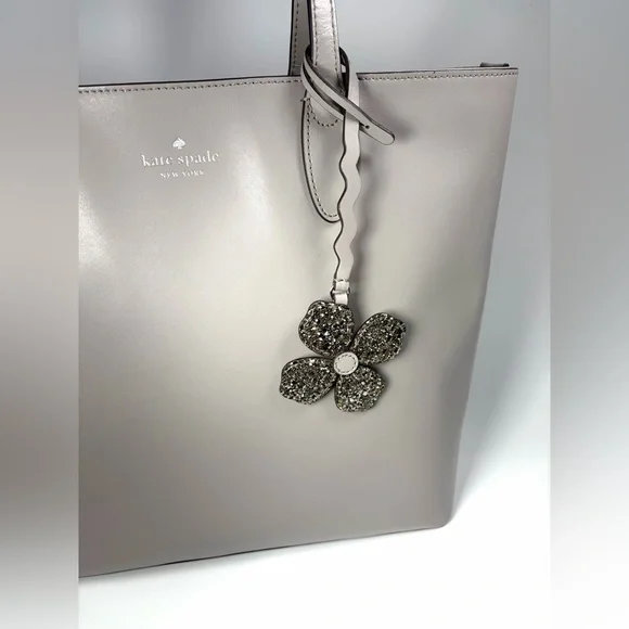 Kate Spade New York Large Leather Tote Bag Gray Pebbled Shoulder Purse 2/Flower - Picture 2 of 12